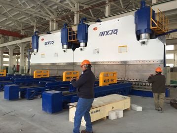 14 Meters Workpiece CNC Press Brake Machine 400 Ton 7 M With Throat 950mm