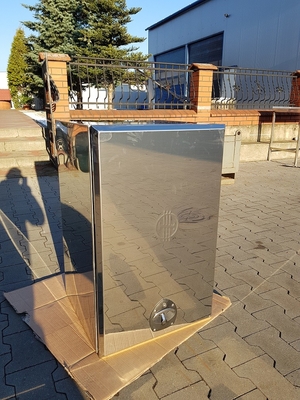 Stainless Steel box cover Corner making Machine for Poland customer